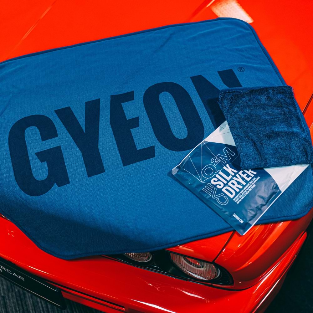 GYEON%20Q²M%20SilkDryer%20EVO%20İnovatif%20Kurulama%20Havlusu%20-%2050x55%20cm